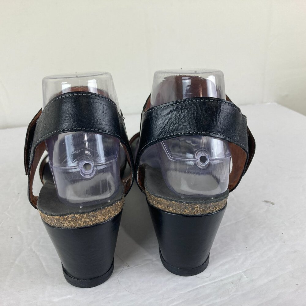 Taos Footwear Charcoal Sandals with Metallic Buttons - Picture 5 of 9